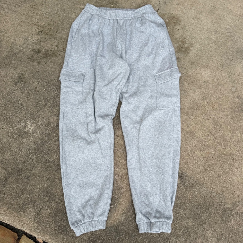 Gymshark Mens Gray Cargo Sweatpants Joggers Fleece Lined Heather Grey Small